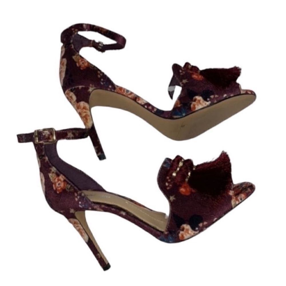 Gianni Bini Floral Print Burgundy Suede Open Toe
Pumps(Size 7) - Picture 3 of 9
